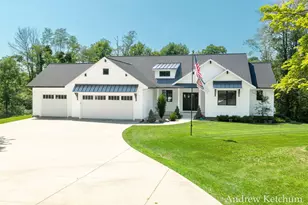 4664 6th St, Caledonia, MI 49316 - Photo 2
