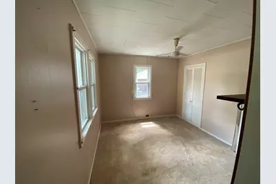 924 N Church Street, Hastings, MI 49058 - Photo 4