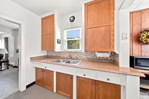 600 N Pleasant St, Jackson, MI 49202 - Photo 18