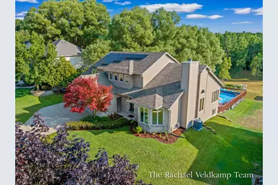 2503 Westwinde Street NW, Grand Rapids, MI 49504 - Photo 4