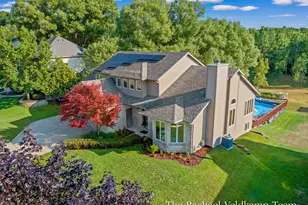 2503 Westwinde Street NW, Grand Rapids, MI 49504 - Photo 4