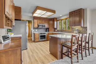 2503 Westwinde Street NW, Grand Rapids, MI 49504 - Photo 16
