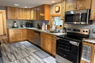 10456 S Ferris Ave, Grant, MI 49327 - Photo 4