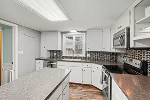 294 W 30th St, Holland, MI 49423 - Photo 12
