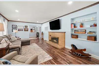 294 W 30th Street, Holland, MI 49423 - Photo 6