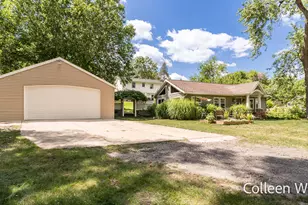 3821 Balsam Ave NE, Grand Rapids, MI 49525 - Photo 44
