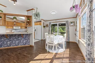 106 Little Long Lake Dr, Nashville, MI 49073 - Photo 6