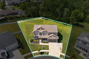 715 Buteo Dr, East Lansing, MI 48823 - Photo 4