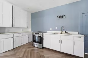 915 Market St, Saint Joseph, MI 49085 - Photo 14