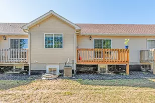 816 Tioga Park Dr, Big Rapids, MI 49307 - Photo 4