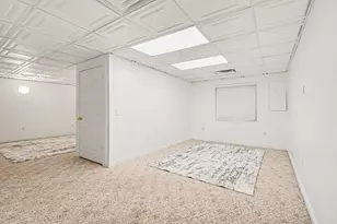 3436 Hanford Ln, Kalamazoo, MI 49009 - Photo 16