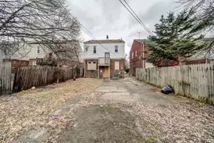 16225 Hartwell St, Detroit, MI 48235 - Photo 12