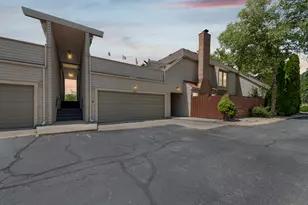 8191 Colony Dr, Grosse Ile, MI 48138 - Photo 40