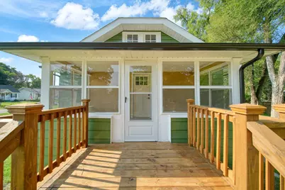 337 E Addison Street, Jackson, MI 49203 - Photo 2