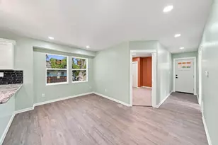 337 E Addison St, Jackson, MI 49203 - Photo 8