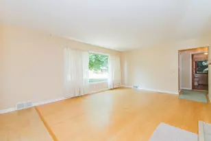 1805 Golfview Ave, Kalamazoo, MI 49001 - Photo 6