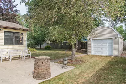 1805 Golfview Avenue, Kalamazoo, MI 49001 - Photo 34