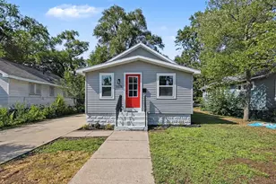 1078 Aurora Ave, Muskegon, MI 49442 - Photo 1