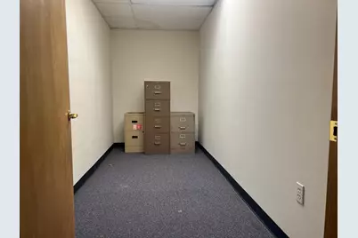 322 S Cochran Avenue #Suite B, Charlotte, MI 48813 - Photo 6