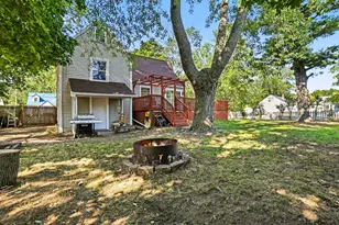 1095 Roosevelt Ct, Muskegon, MI 49441 - Photo 26