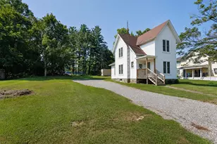 211 W Maple St, Camden, MI 49232 - Photo 2