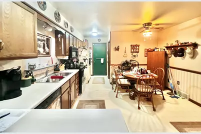 445 Mansfield Drive, Lapeer, MI 48446 - Photo 8