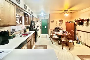 445 Mansfield Dr, Lapeer, MI 48446 - Photo 8