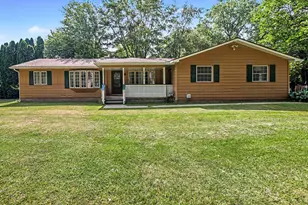 10194 Bunton Rd, Willis, MI 48191 - Photo 2