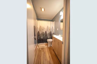 111 S State Street, Paw Paw, MI 49079 - Photo 20