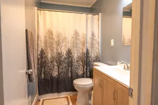 111 S State St, Paw Paw, MI 49079 - Photo 20