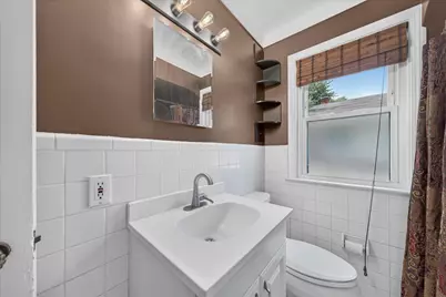 21824 S Elizabeth Street E, Saint Clair Shores, MI 48080 - Photo 18