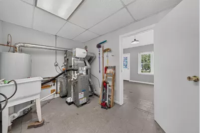 21824 S Elizabeth Street E, Saint Clair Shores, MI 48080 - Photo 28