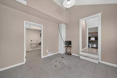 21824 S Elizabeth Street E, Saint Clair Shores, MI 48080 - Photo 14