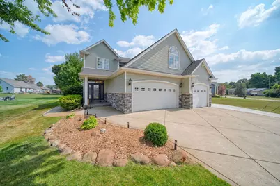 123 N Grand Pointe Drive, Brooklyn, MI 49230 - Photo 2