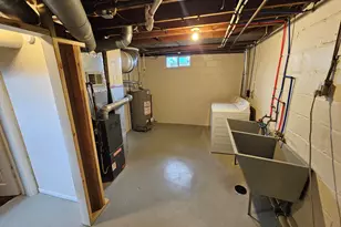 155 Cliff St, Battle Creek, MI 49014 - Photo 16