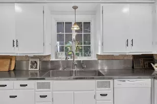 22 Prospect Ave SE, Grand Rapids, MI 49503 - Photo 22