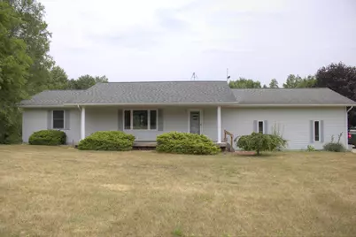 8015 E Sanders Road, Vestaburg, MI 48891 - Photo 1