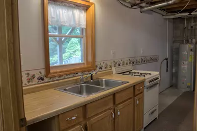 8015 E Sanders Road, Vestaburg, MI 48891 - Photo 12