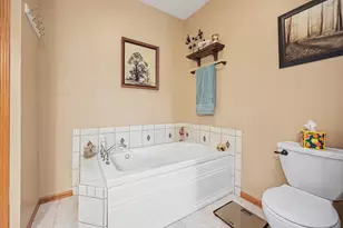 404 Vienna Ln, Fremont, MI 49412 - Photo 22