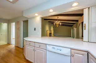 4334 Laurel Dr, Saint Joseph, MI 49085 - Photo 12
