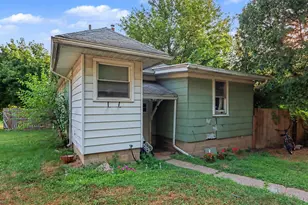 241 Avenue A, Springfield, MI 49037 - Photo 16