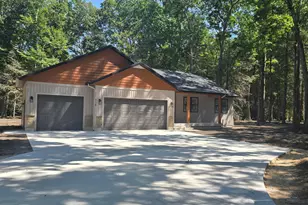 918 Scenic Dr, Muskegon, MI 49445 - Photo 2