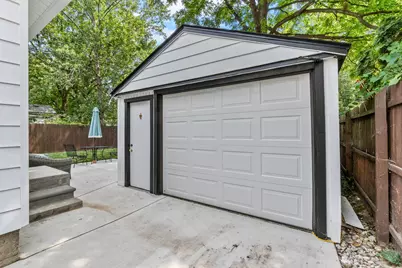 590 Bagley Avenue, Ypsilanti, MI 48198 - Photo 26