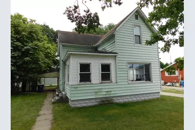 157 Harrison Street, Manistee, MI 49660 - Photo 2