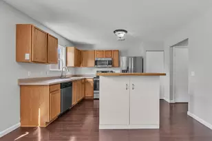 8135 Cypress Cir, Dexter, MI 48130 - Photo 12