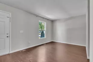 8135 Cypress Cir, Dexter, MI 48130 - Photo 6