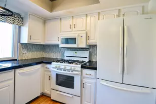3479 Burbank Dr, Ann Arbor, MI 48105 - Photo 14