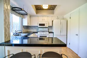 3479 Burbank Dr, Ann Arbor, MI 48105 - Photo 12