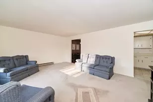 8807 Lake Park Dr, Onekama, MI 49675 - Photo 16