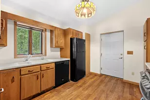 2474 E Vw Ave E, Vicksburg, MI 49097 - Photo 12